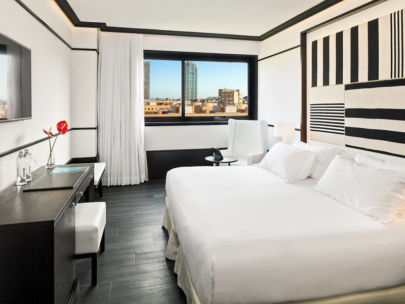 H10 Marina Barcelona 25