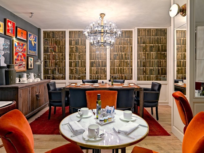 H10 Montcada Boutique Hotel 11