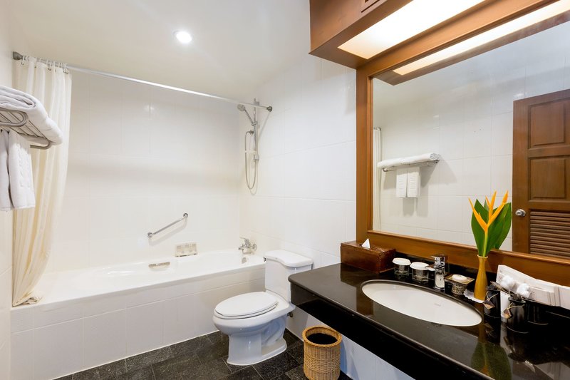 Best Western Premier Bangtao Beach Resort & Spa 9