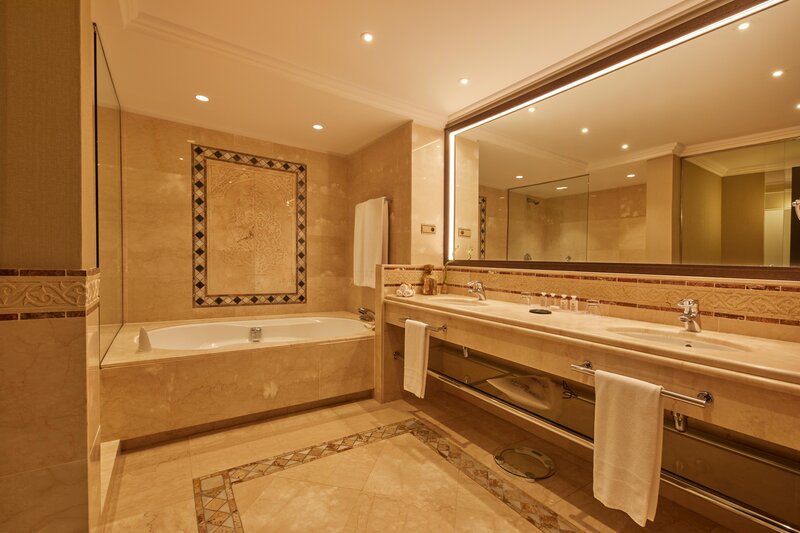 Gran Hotel Atlantis Bahia Real 69