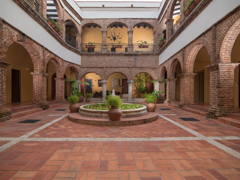 Hodelpa Nicolás de Ovando 7