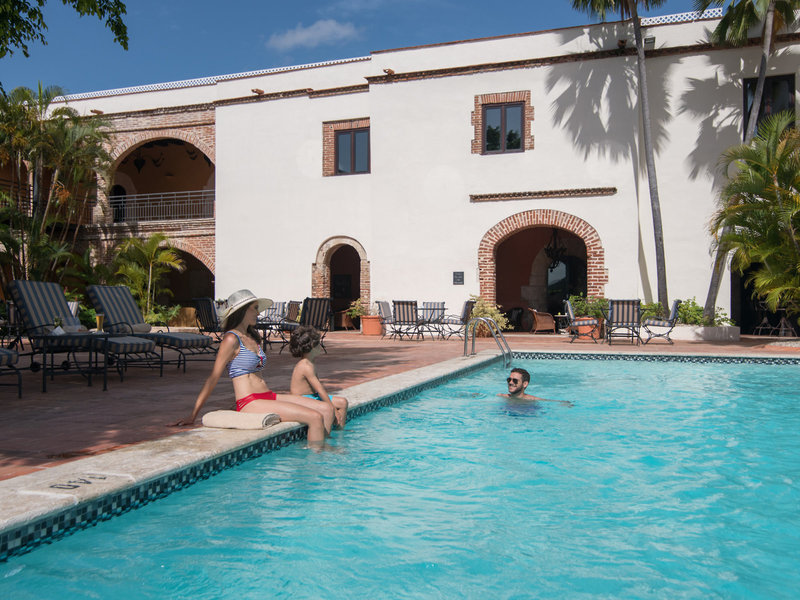 Hodelpa Nicolás de Ovando 11