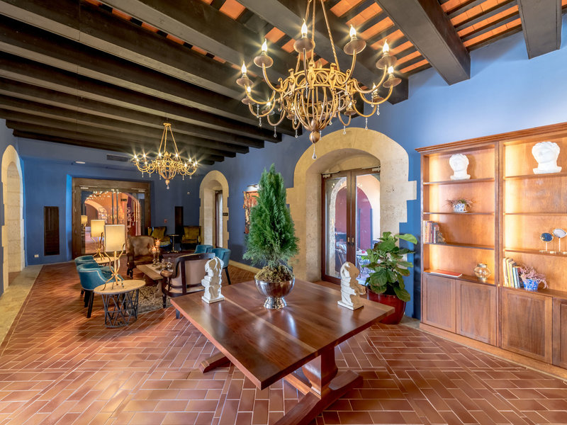 Hodelpa Nicolás de Ovando 19