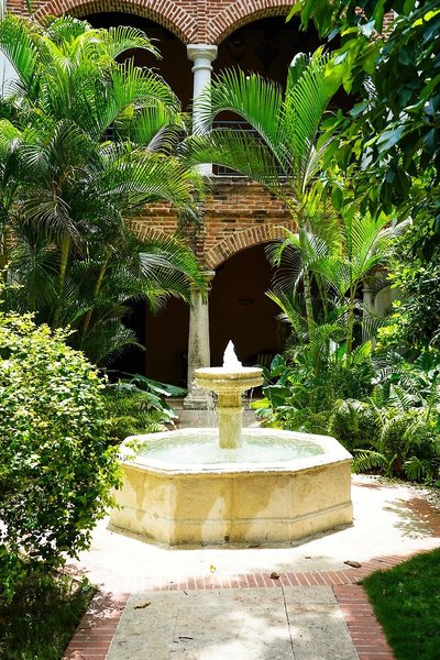 Hodelpa Nicolás de Ovando 26