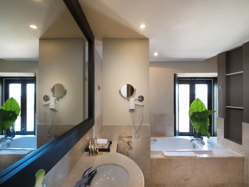 Hodelpa Nicolás de Ovando 49