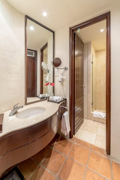 Hodelpa Nicolas de Ovando 23