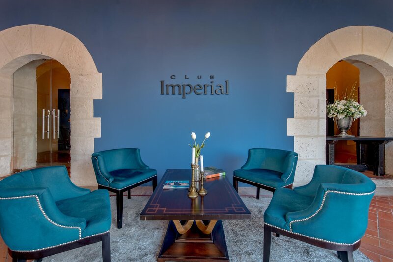 Hodelpa Nicolas de Ovando 24