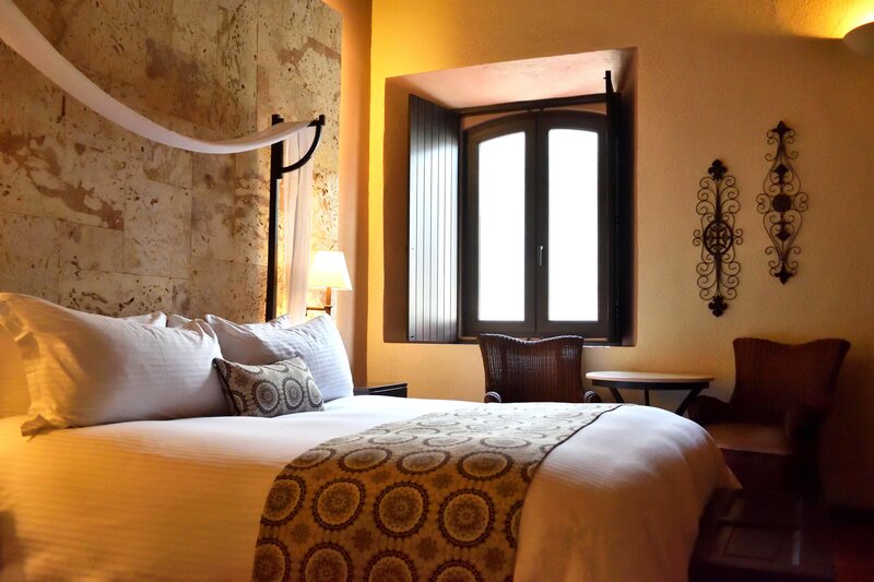 Hodelpa Nicolas de Ovando 38