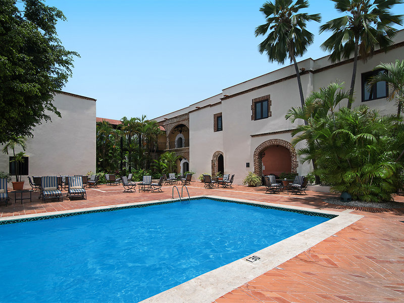 Hodelpa Nicolás de Ovando 4