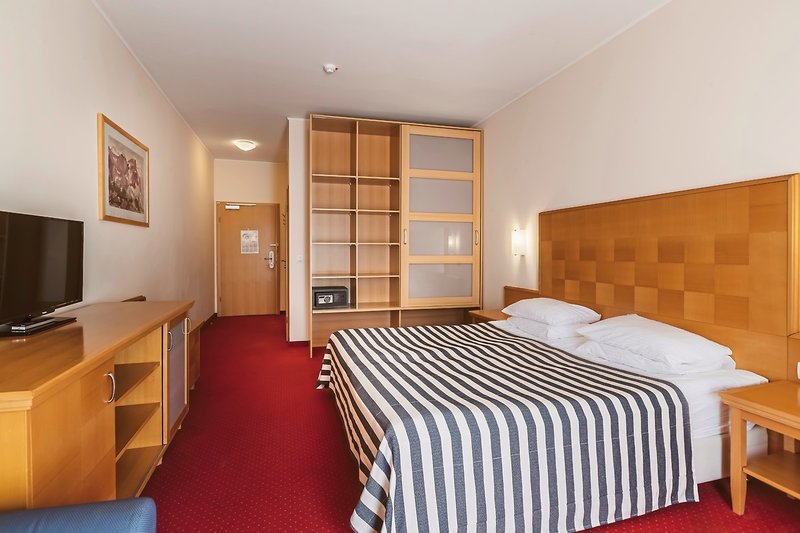 Ramada Hotel & Suites Kranjska Gora 3 - Room Example