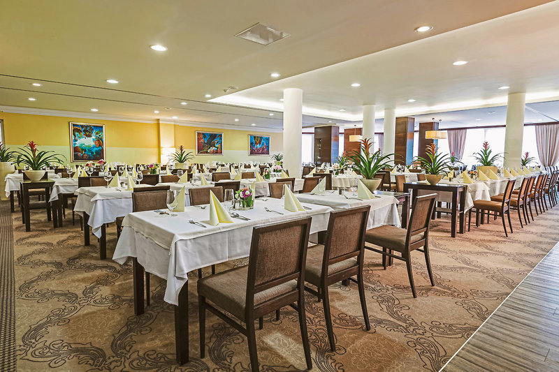 Ramada Hotel & Suites Kranjska Gora 20 - Restaurant