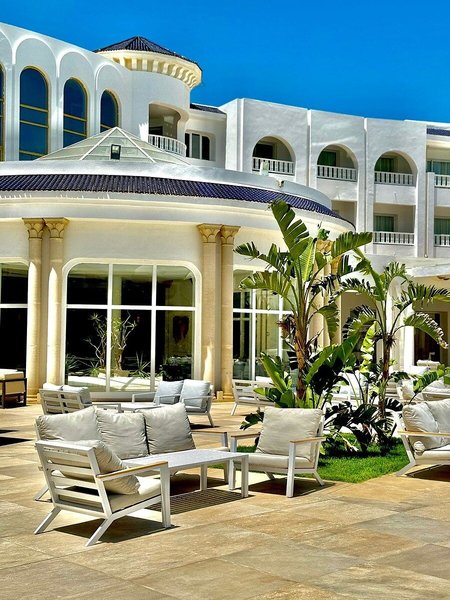 Golden Tulip Taj Sultan 10
