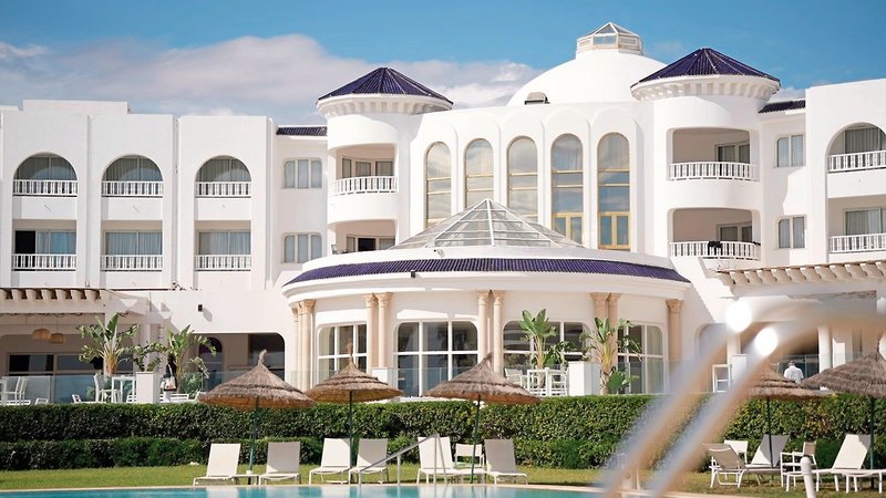 Golden Tulip Taj Sultan 1