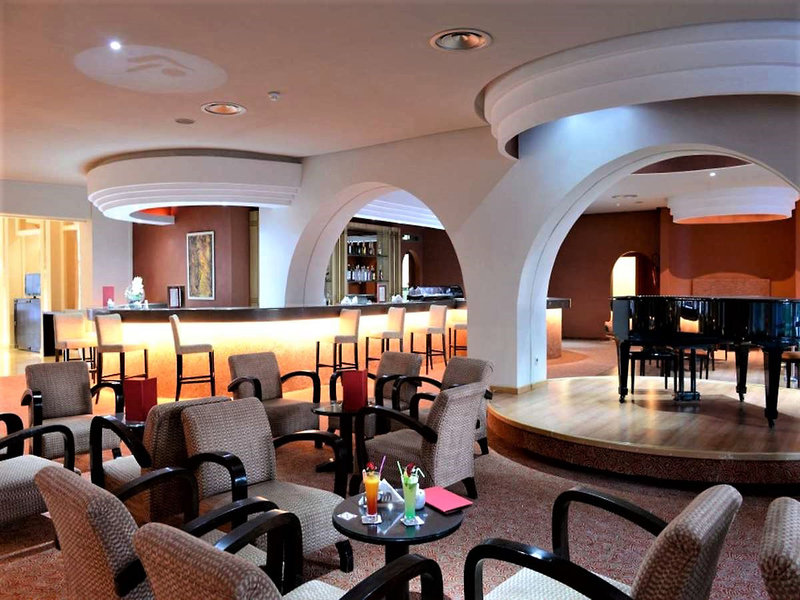 Golden Tulip Taj Sultan 8