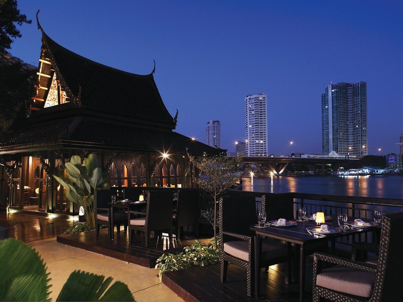 Shangri La Bangkok Hotel 23