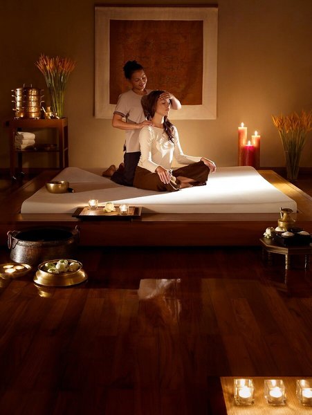 Shangri La Bangkok Hotel 39