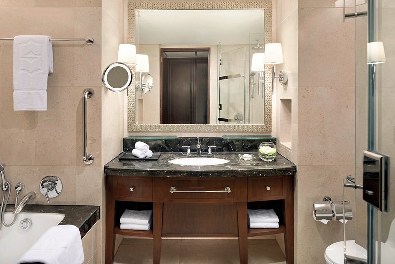 Shangri-La Hotel Bangkok 4