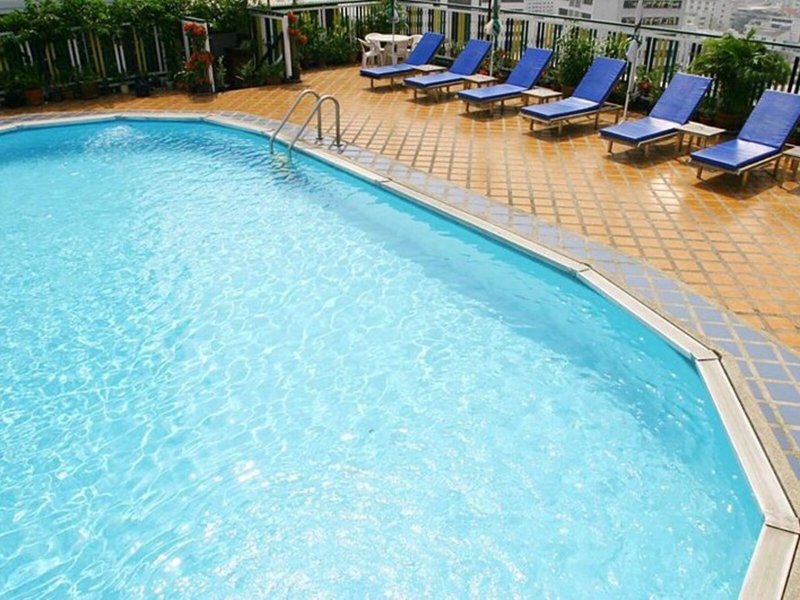 Graph Hotel Bangkok 2