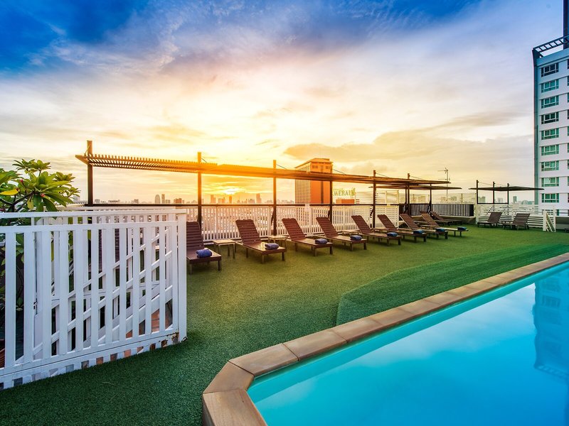 Graph Hotel Bangkok 3