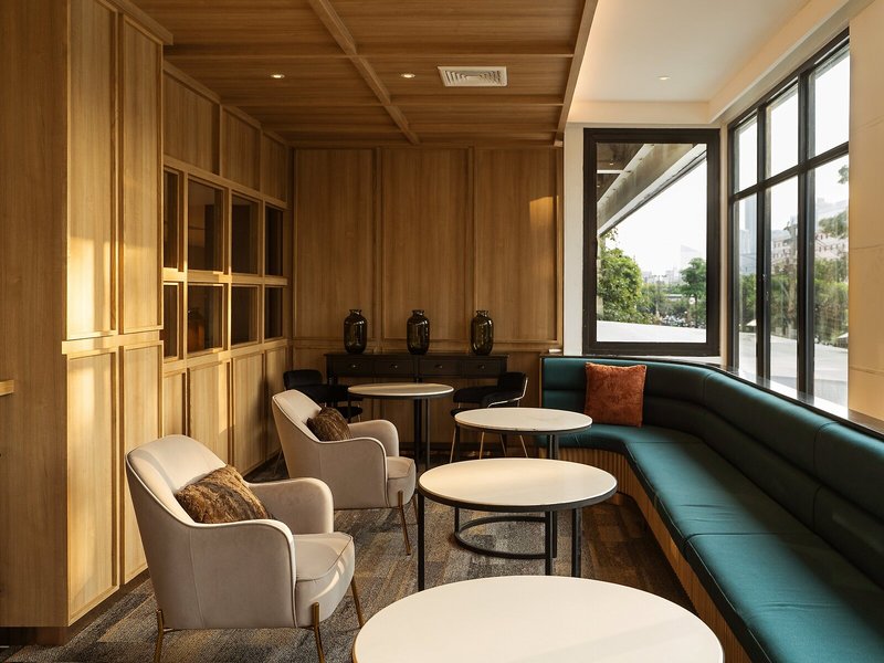 Graph Hotel Bangkok 5