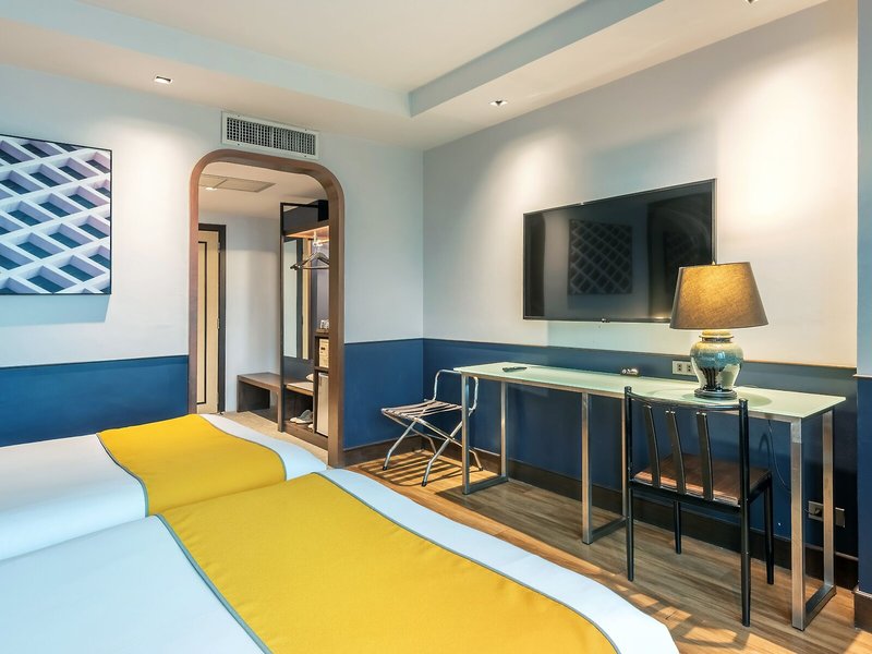 Graph Hotel Bangkok 37