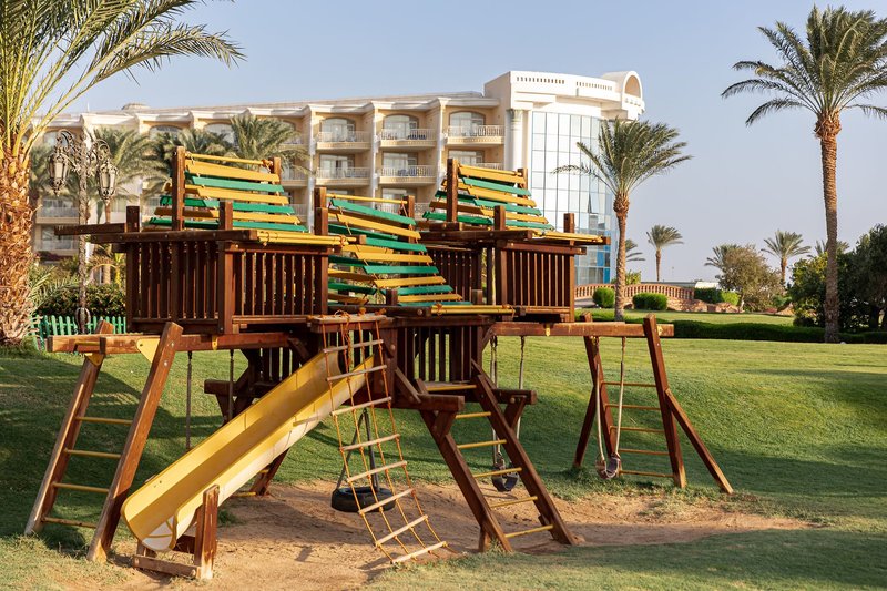 SENTIDO Palm Royale 38