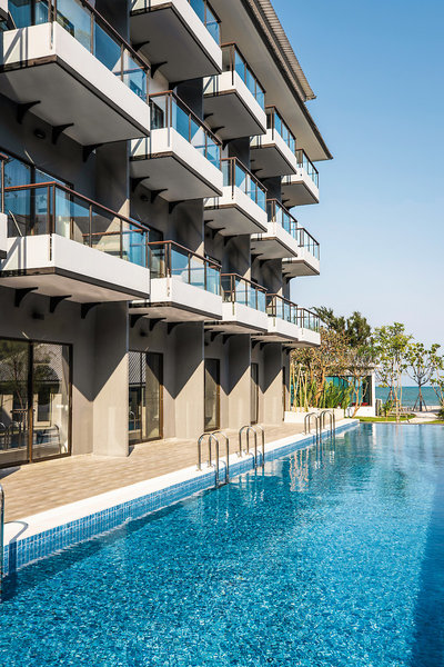 Beach Garden Cha Am 1
