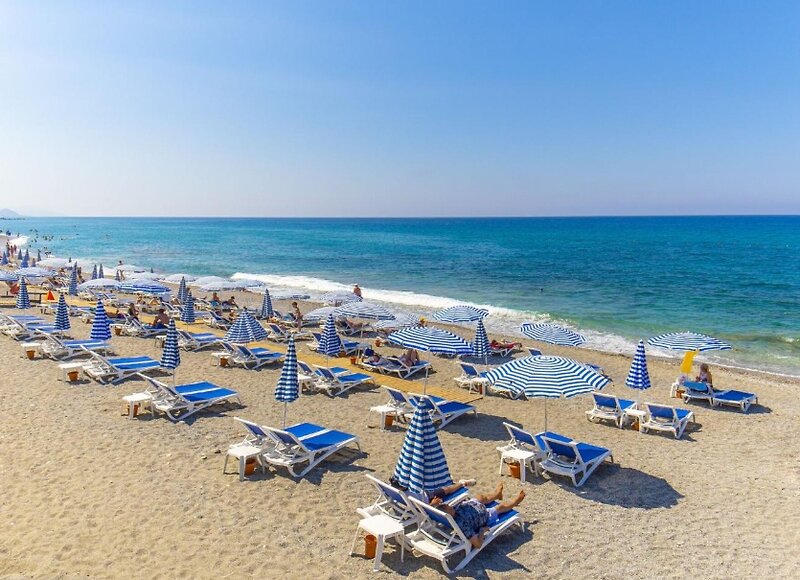 Relax Beach Hotel 2