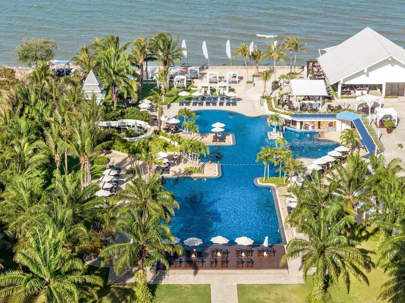 Novotel Hua Hin Cha Am Beach Resort and Spa 20