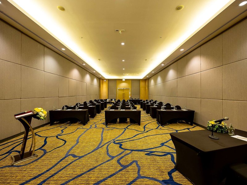 Novotel Hua Hin Cha Am Beach Resort and Spa 38