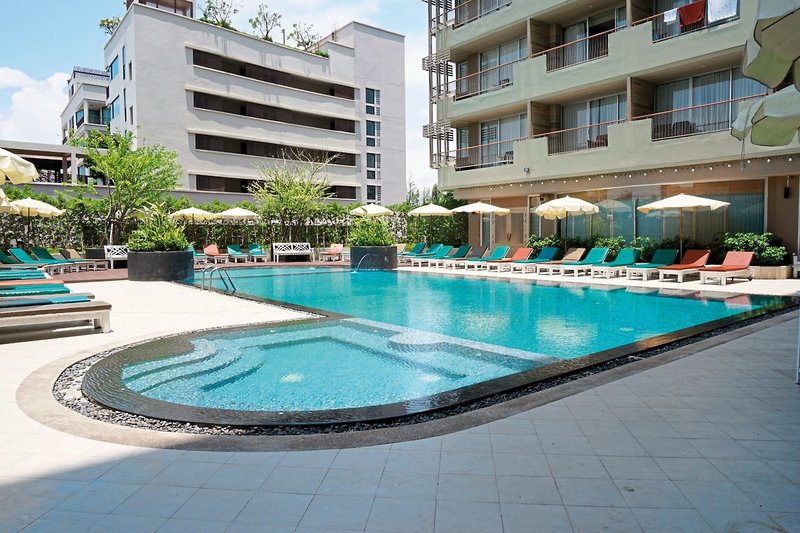 Long Beach Cha Am Resort 1