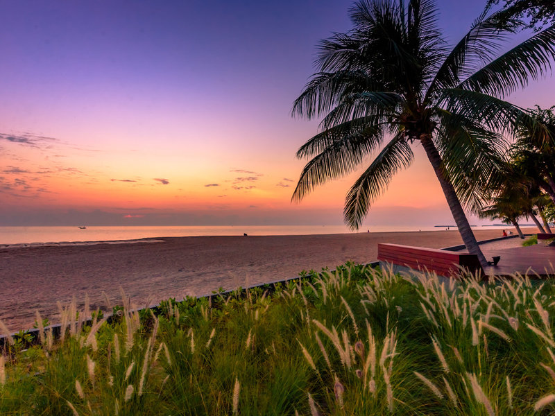 The Regent Cha-Am Beach Resort 4