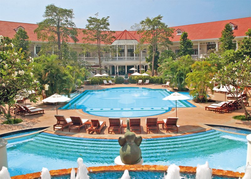 Centara Grand Beach Resort & Villas Hua Hin 9