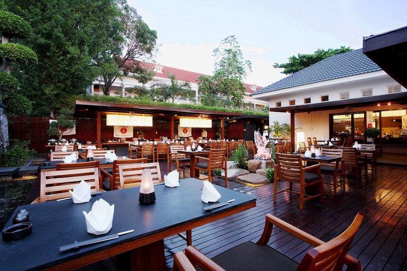 Centara Grand Beach Resort & Villas Hua Hin 12
