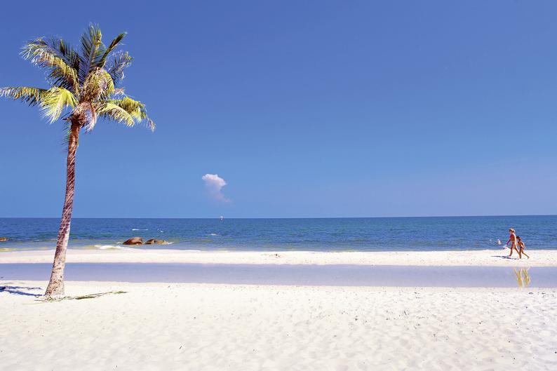 Centara Grand Beach Resort & Villas Hua Hin 6