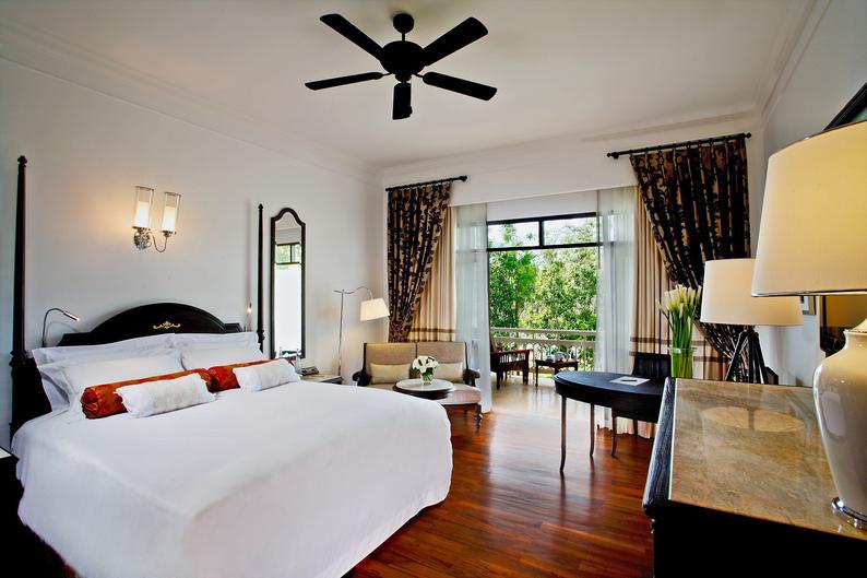 Centara Grand Beach Resort & Villas Hua Hin 9