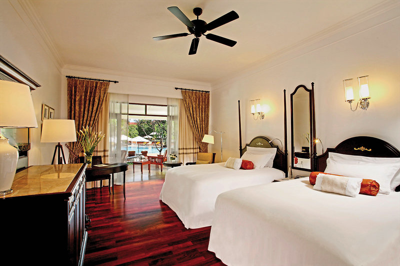 Centara Grand Beach Resort & Villas Hua Hin 11