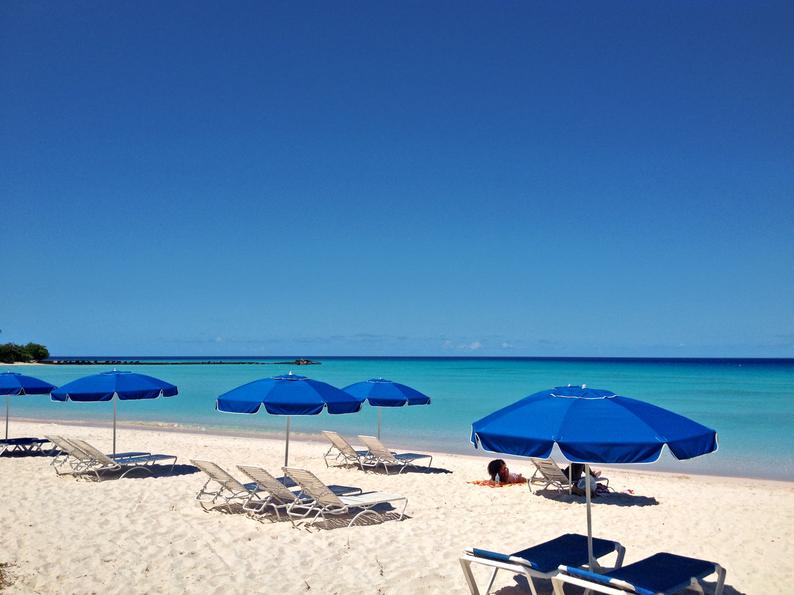 Island Inn 20