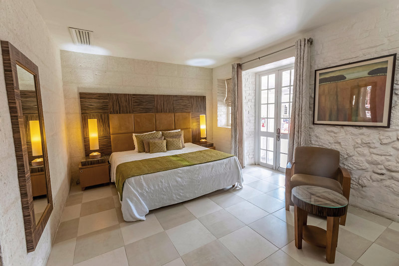 Island Inn Hotel 9
