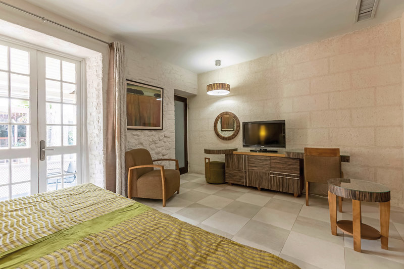 Island Inn Hotel 10