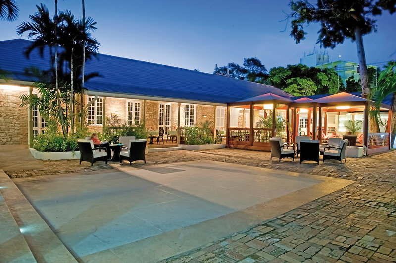 Island Inn Hotel 18