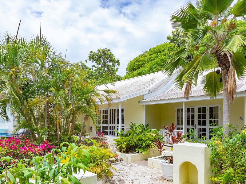 Island Inn Hotel 1