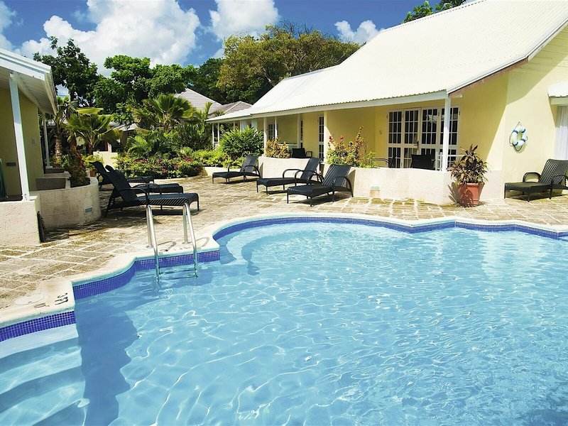 Island Inn Hotel 4