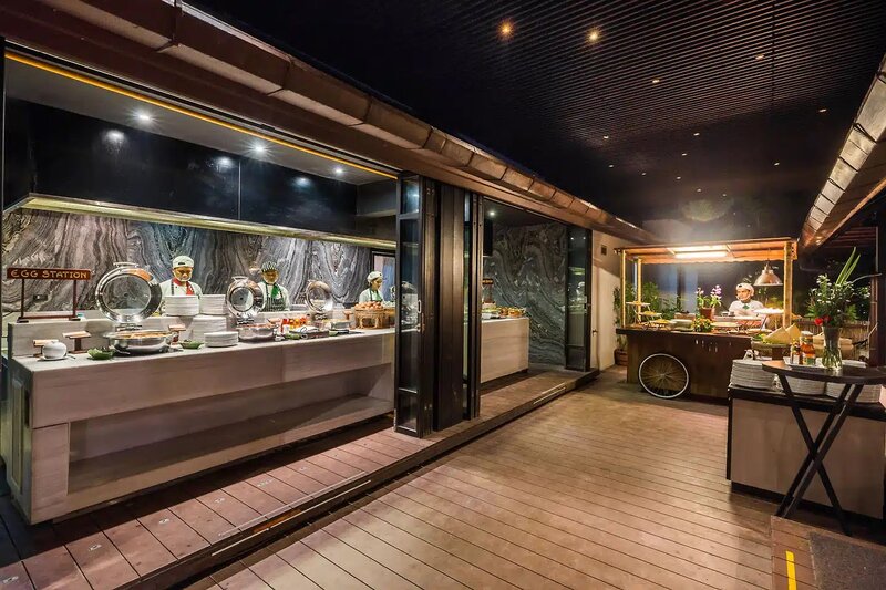 Chaweng Regent Beach Resort 16