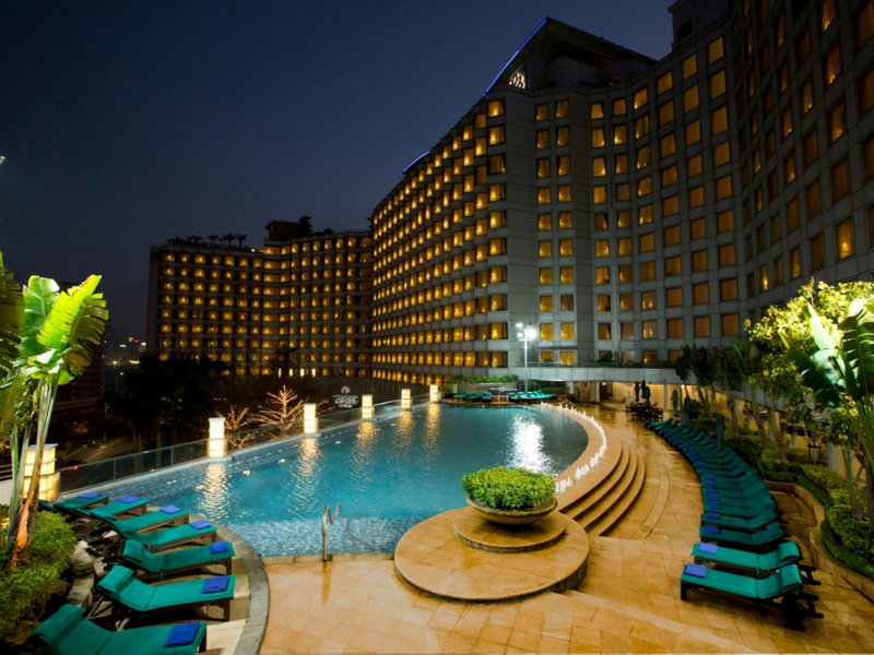 Harbour Plaza Metropolis 1