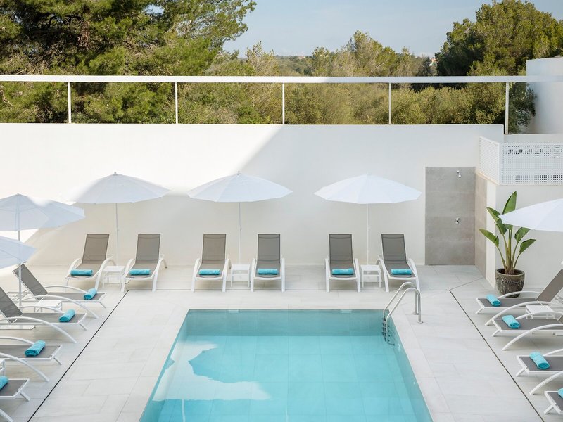 Aparthotel Marina Drach 11