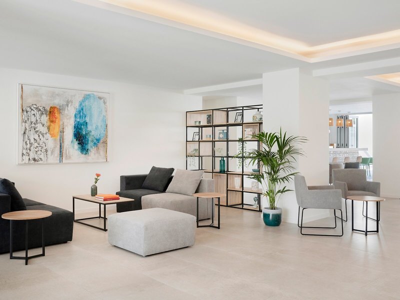 Aparthotel Marina Drach 13