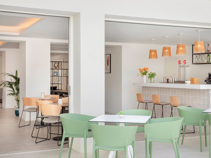 Aparthotel Marina Drach 20