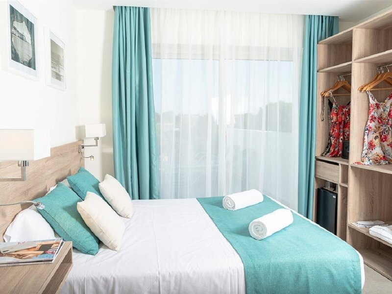 Aparthotel Marina Drach 29