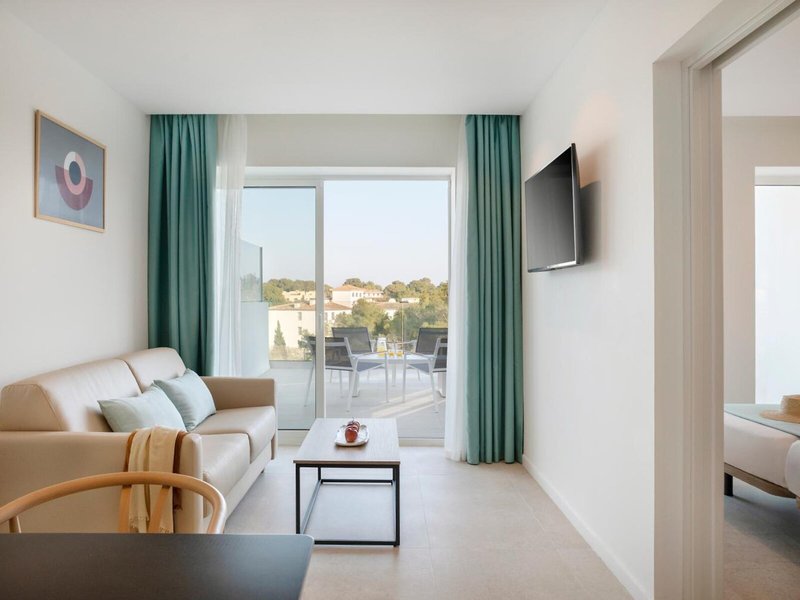 Aparthotel Marina Drach 31